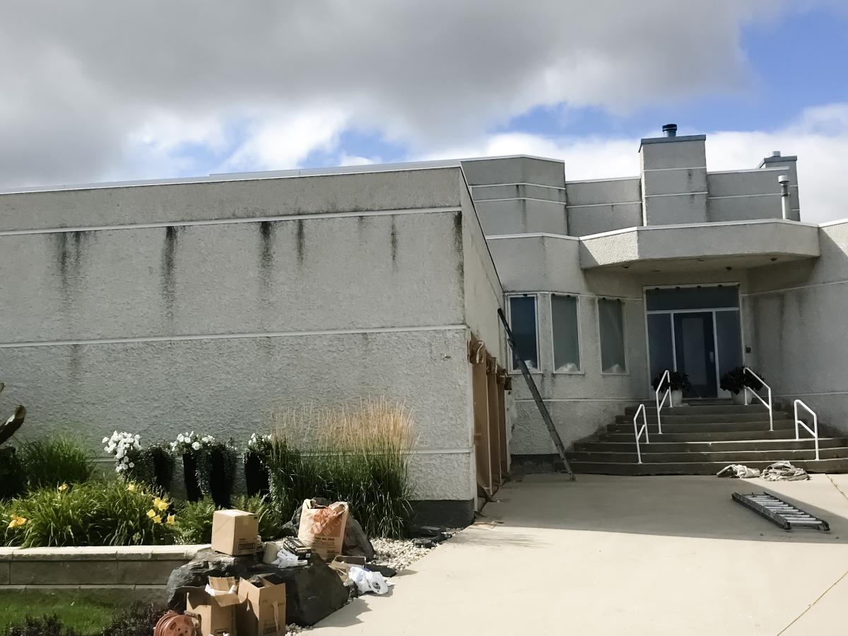 Exterior Stucco Painting Befroe